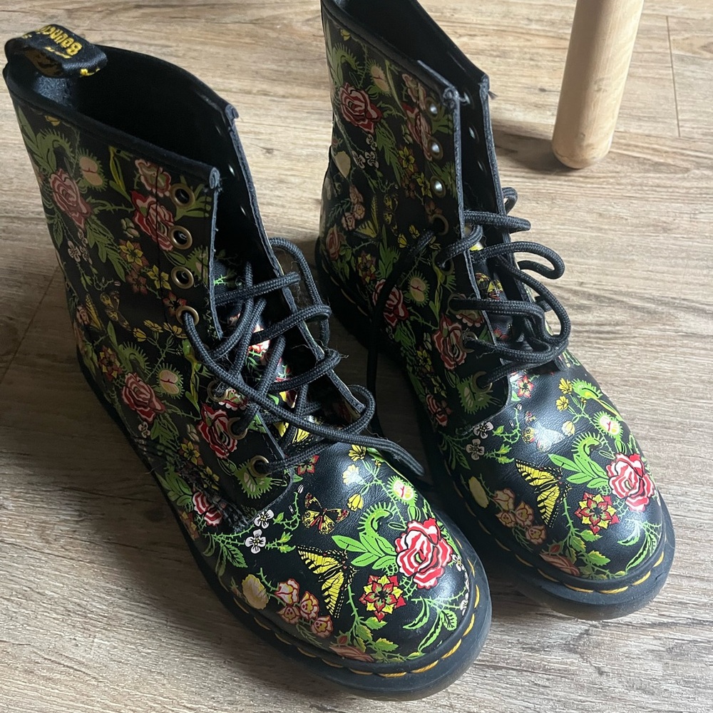 Floral Doc Martens